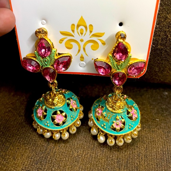 Jewelry - Pastel coloured earrings 💕